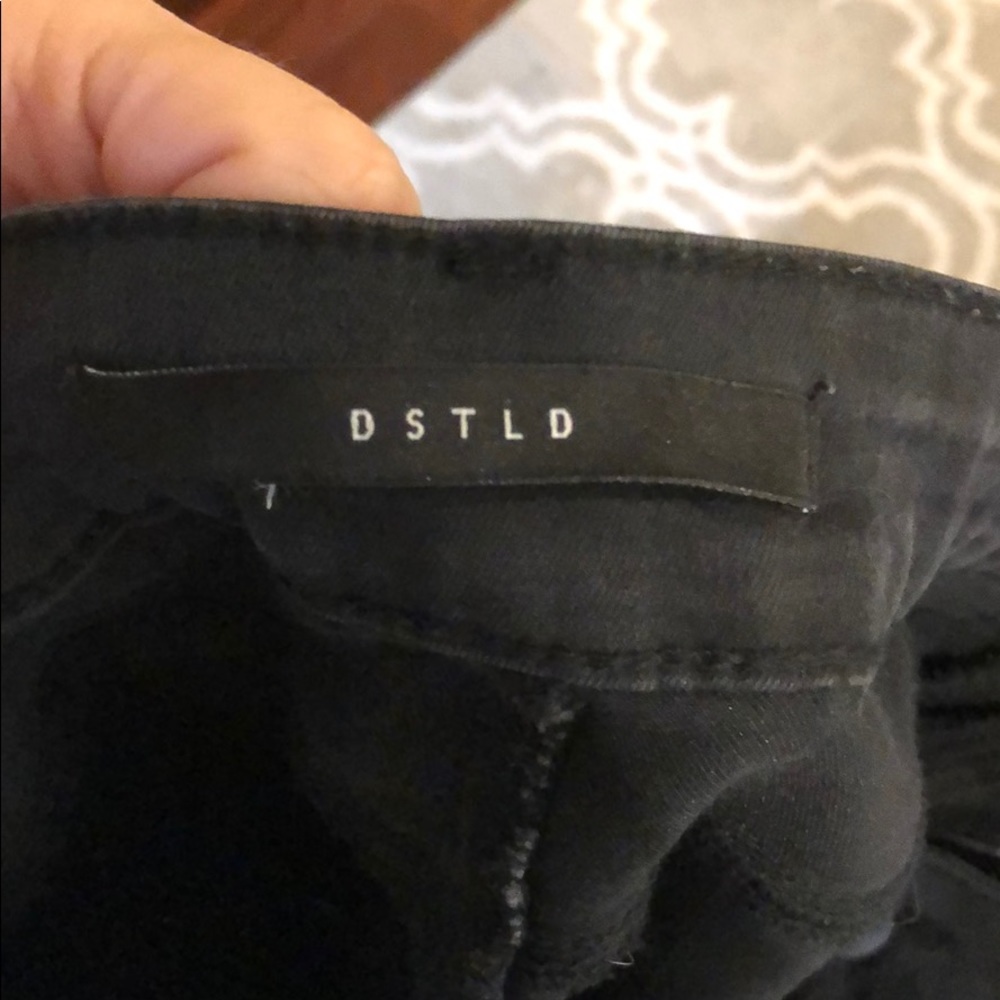 DSTLD Jeans - Picture 4 of 4